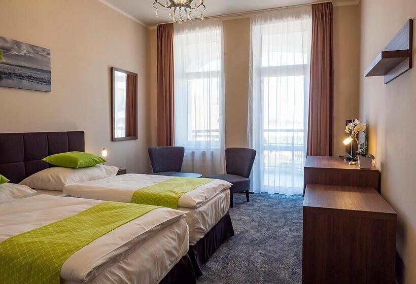 高级套房, Olympia česká Lípa