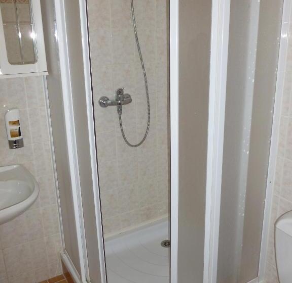 غرفة قياسية فردية, Penzion šenk Pardubice