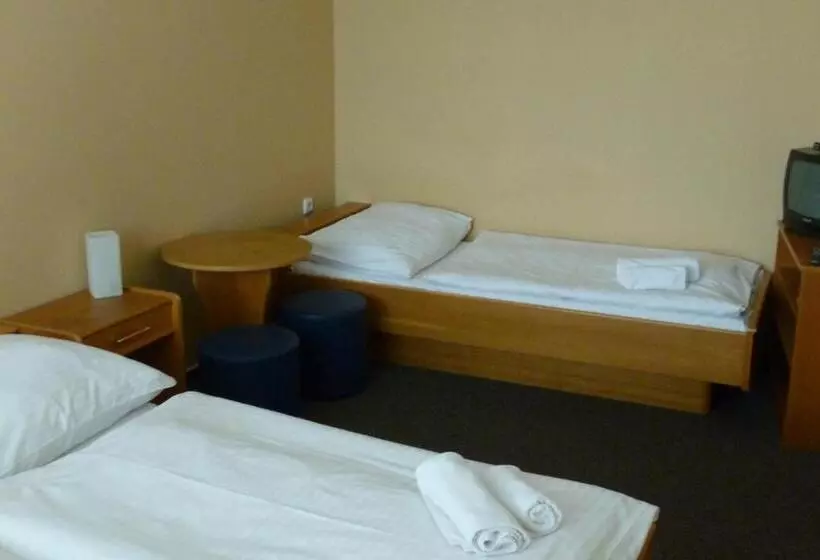 اتاق استاندارد, Penzion šenk Pardubice