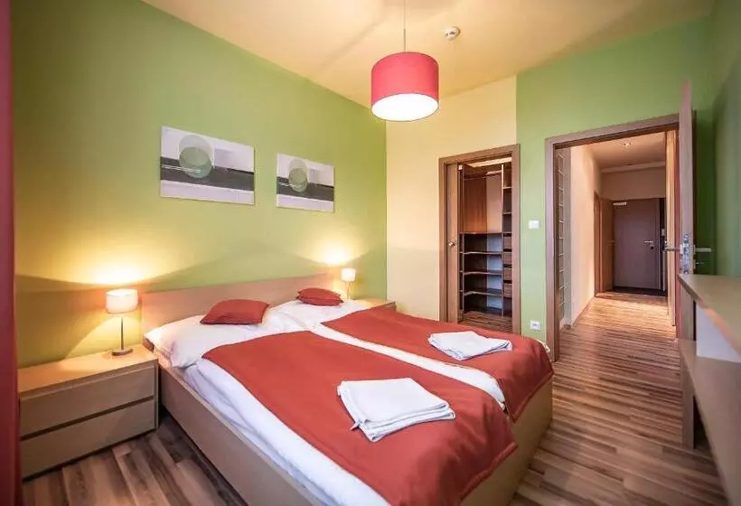 1 Schlafzimmer Apartment, Spolcentrum