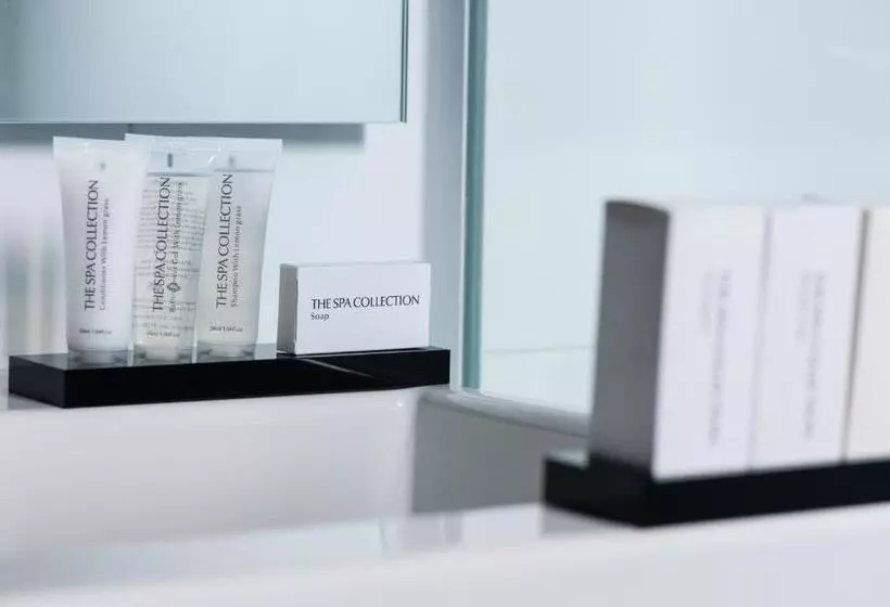 スイート, T Keershuys