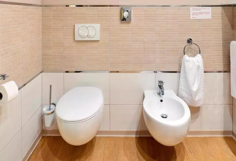 اتاق استاندارد سه نفره, Medjugorje Hotel & Spa