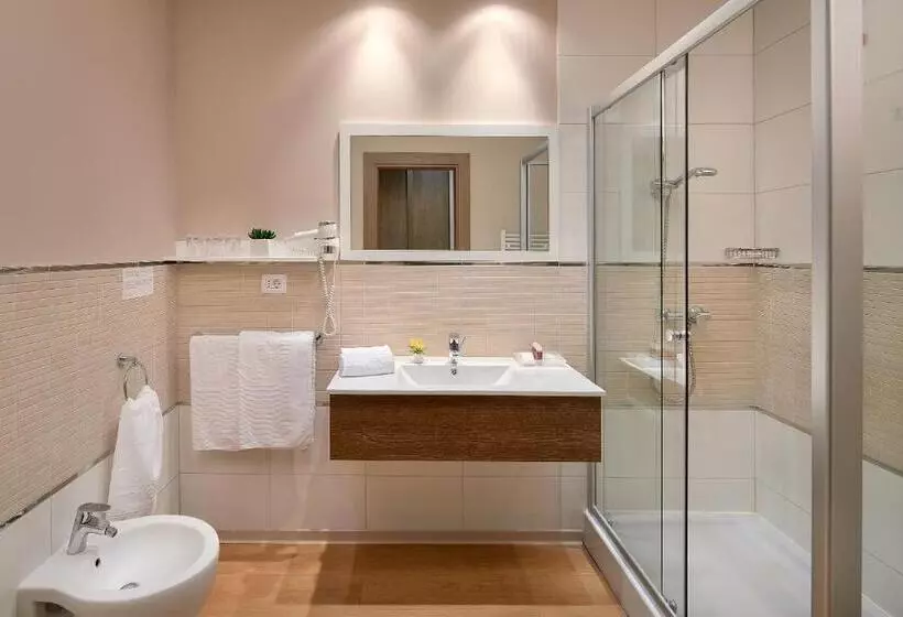 اتاق استاندارد سه نفره, Medjugorje Hotel & Spa
