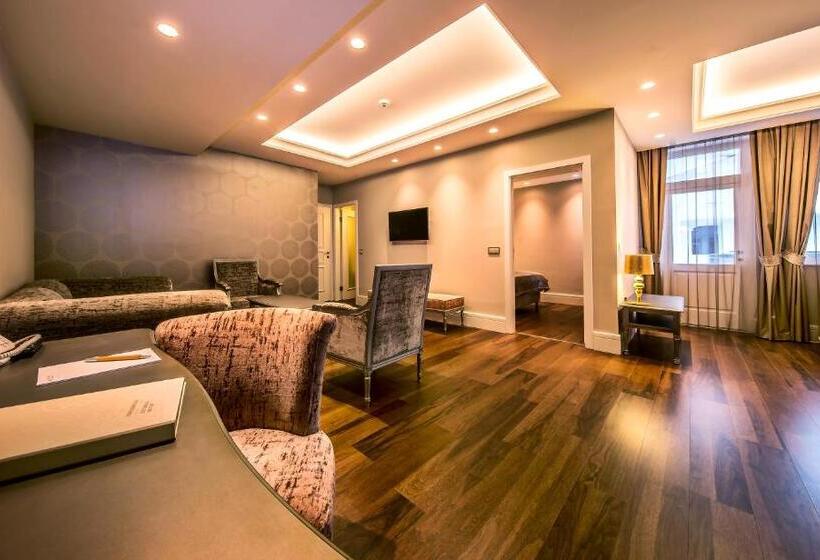 سوییت پرستیژ, Prestige Hotel Budapest