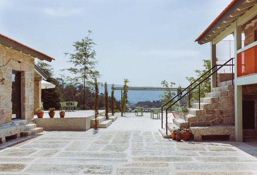 استودیو استاندارد با چشم‌انداز استخر, Oliveiras Village — Agroturismo