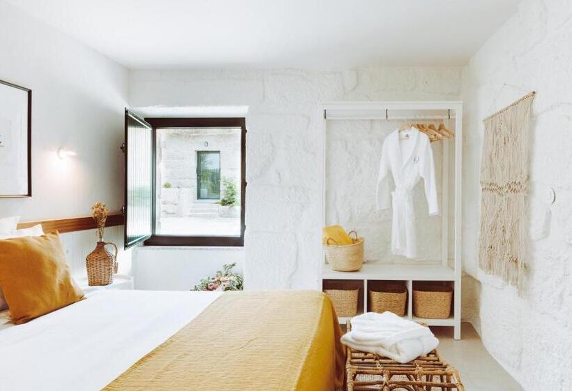 استودیو استاندارد با چشم‌انداز استخر, Oliveiras Village — Agroturismo