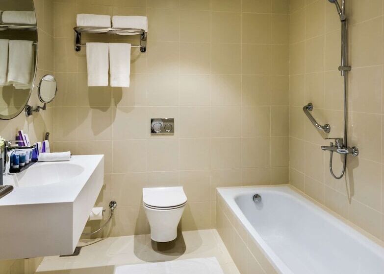 Президентский Люкс, Best Western Plus Al Qurayyat City Center