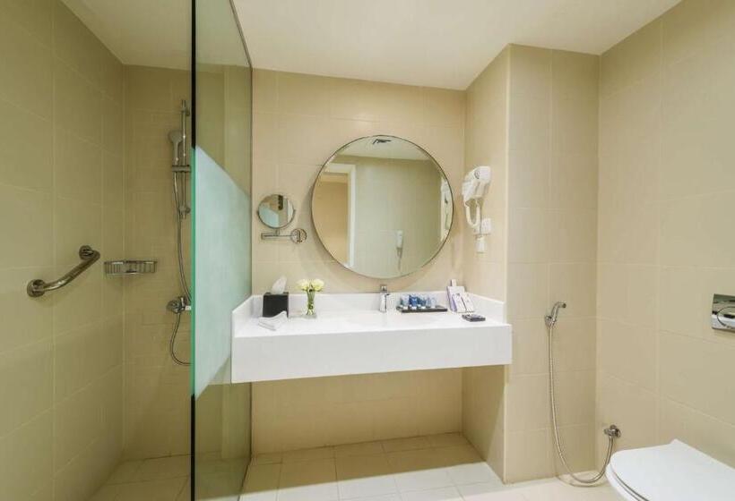 Полулюкс, Best Western Plus Al Qurayyat City Center