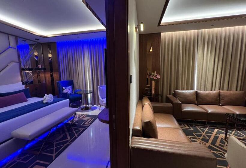 Президентский Люкс, Planet Hollywood Thane