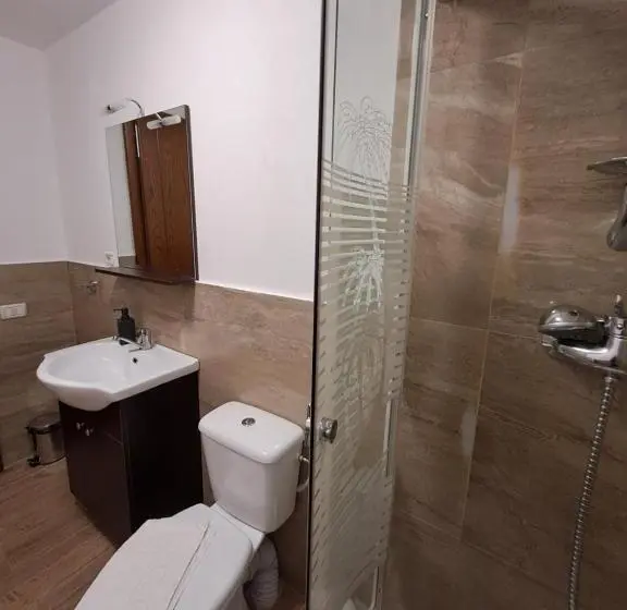 Standard-huone, La Izvoare Pensiune Păstrăvărie
