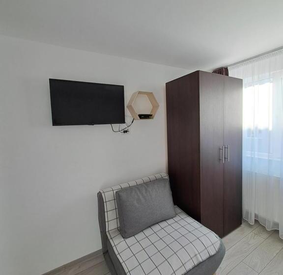 Номер Стандарт, La Izvoare Pensiune Păstrăvărie