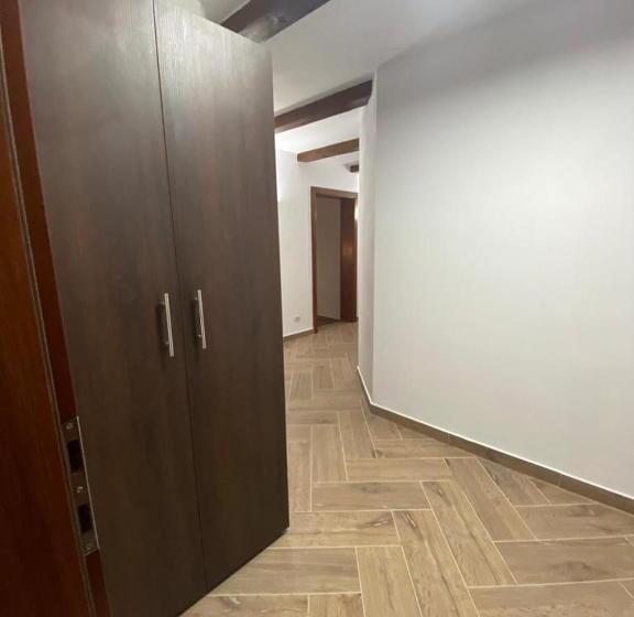 Семейный Номер, La Izvoare Pensiune Păstrăvărie