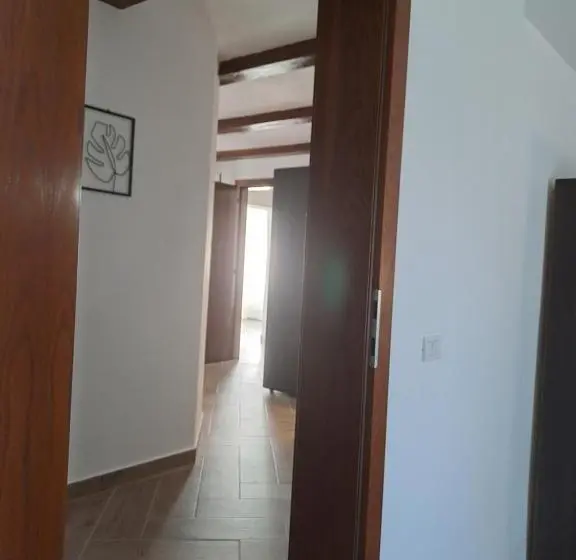 Perhehuone, La Izvoare Pensiune Păstrăvărie