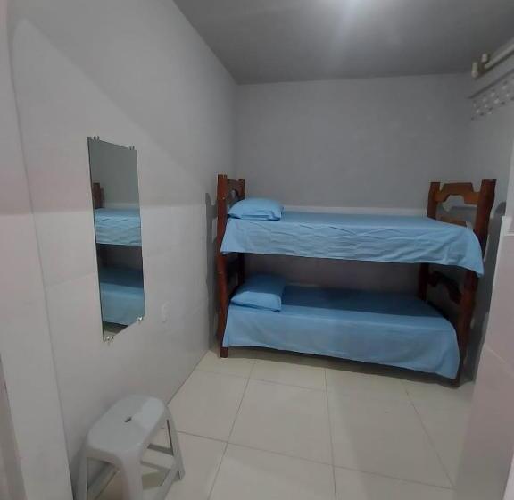 经济四人房间, Suítes Good Trip Itacare