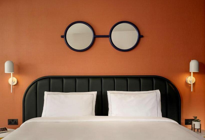 带大床的标准间, Art Otel London Battersea Power Station, Powered By Radisson Hotels