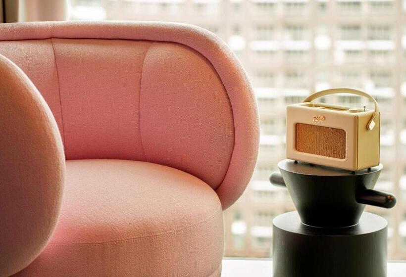 带观景的标准间, Art Otel London Battersea Power Station, Powered By Radisson Hotels