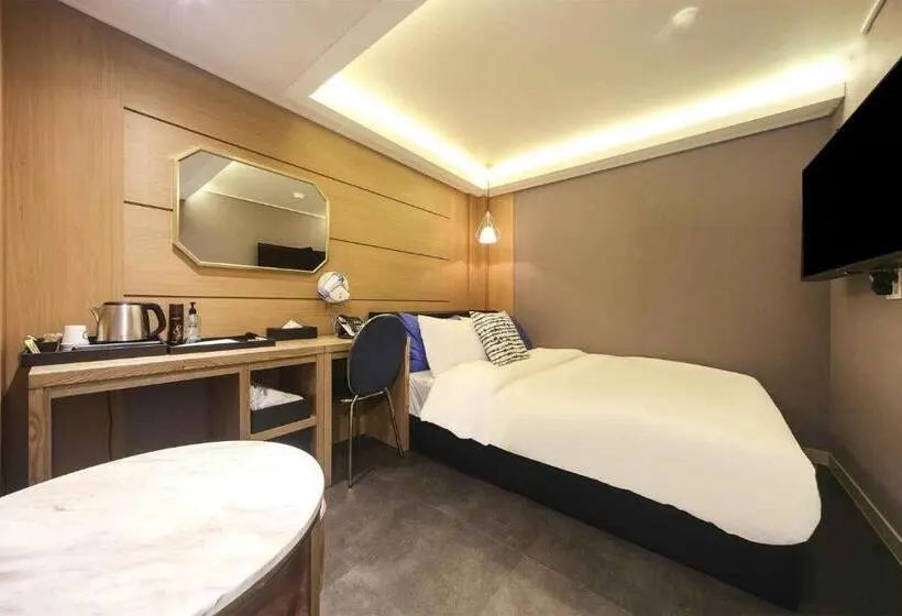 اتاق استاندارد با تخت بزرگ, Bay 202