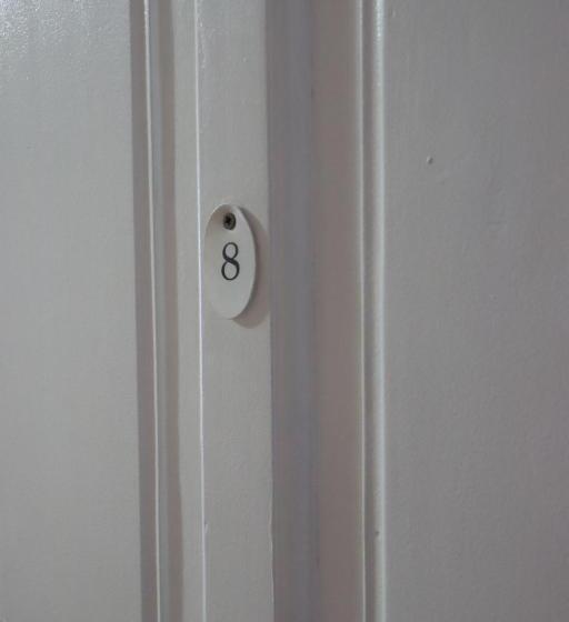 غرفة قياسية فردية, Casa Italia