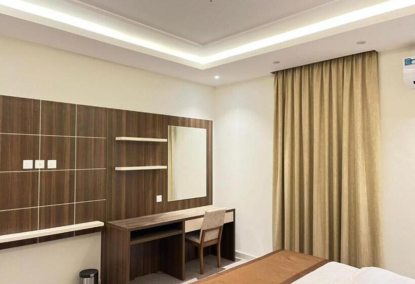 سوئیت 2 خوابه, فندق النزيل الذهبي   Golden Guest