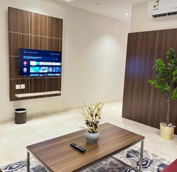 Suite 2 Dormitorios, فندق النزيل الذهبي   Golden Guest