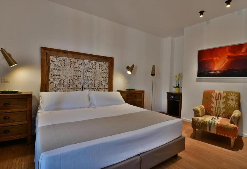 标准间, San Anton