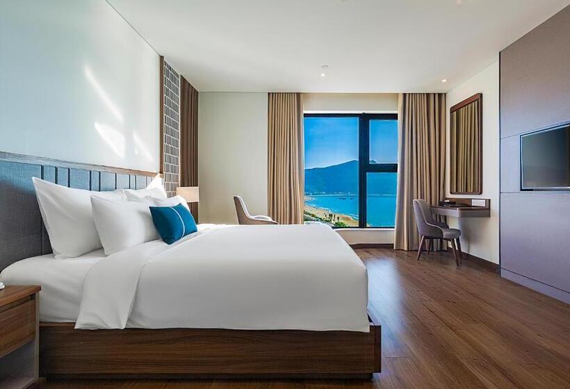 اتاق استاندارد با تخت بزرگ, Peninsula Hotel Danang