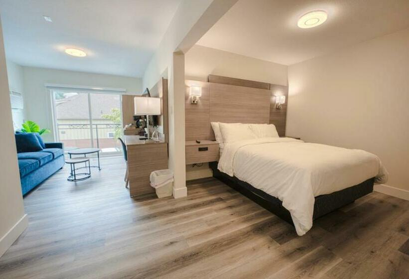 海景套房, Harrison Grand Motel