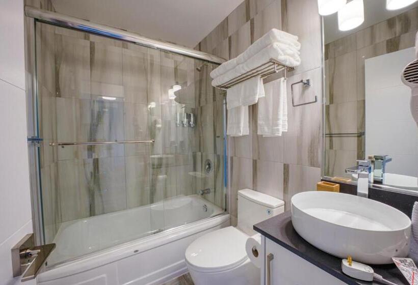 高级套房带海景, Harrison Grand Motel