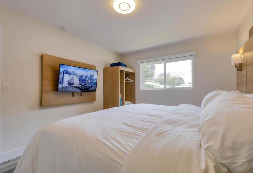 스위트 킹사이즈 침대, Harrison Grand Motel