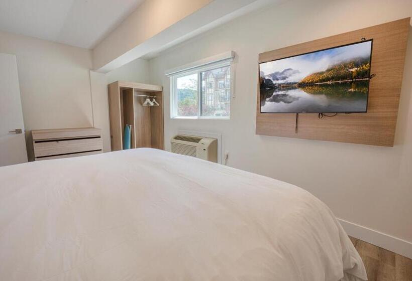 带2个卧室的套房, Harrison Grand Motel