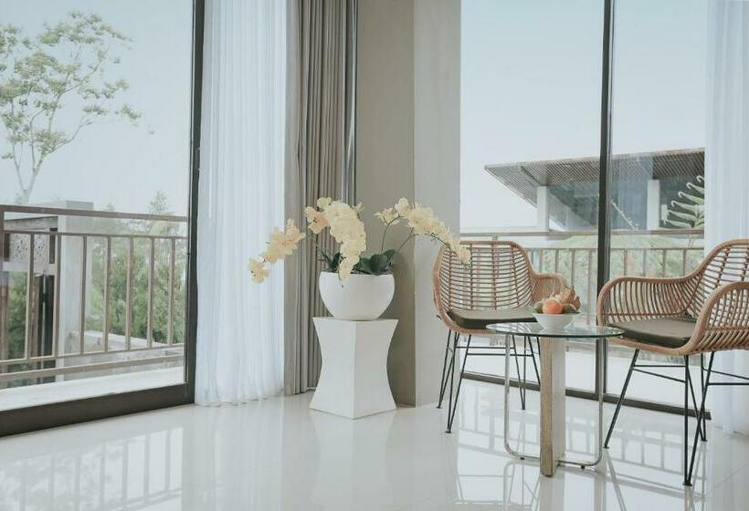 סוויטה, Pramana Zahill Kintamani