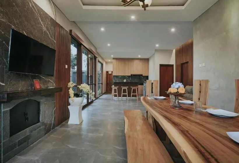 Villa 3 Makuuhuonetta Uima-allas, Pramana Zahill Kintamani