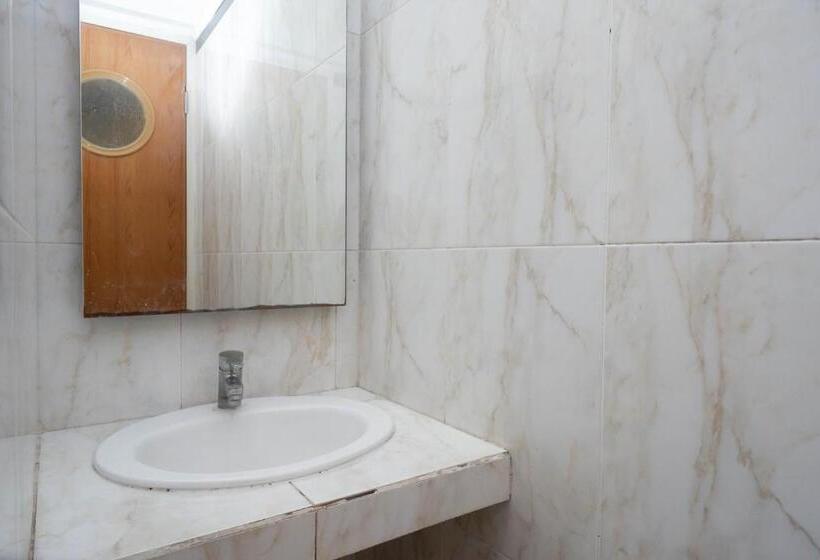 수피리어 룸, Urbanview Hotel Artama Simpang Lima By Reddoorz