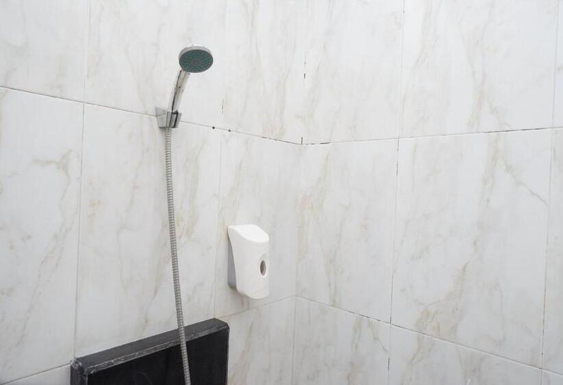 수피리어 룸, Urbanview Hotel Artama Simpang Lima By Reddoorz