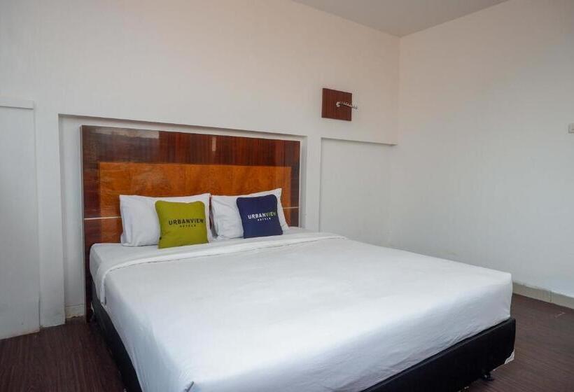豪华房间, Urbanview Hotel Artama Simpang Lima By Reddoorz