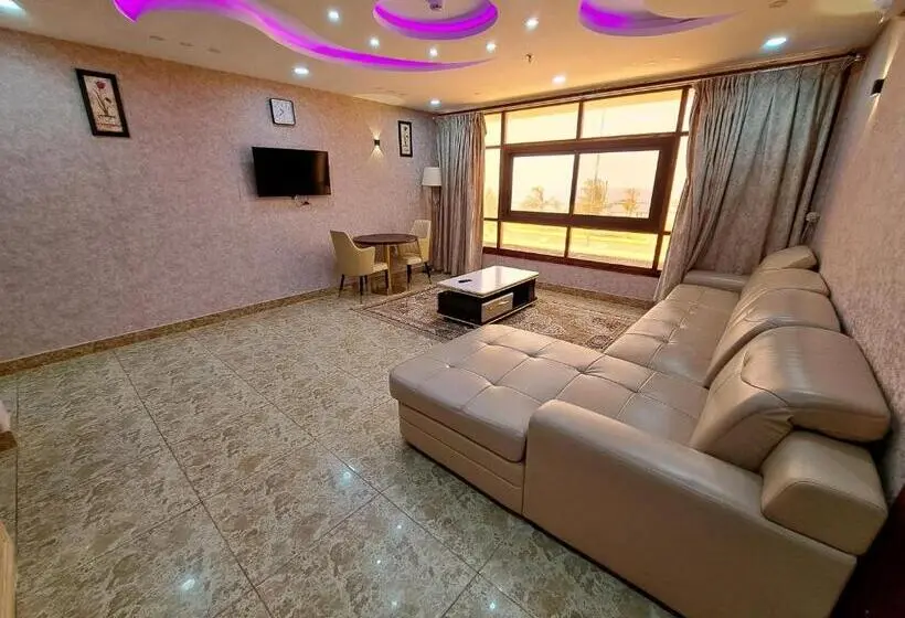 سوییت با چشمانداز دریا, فندق ماس الوجه