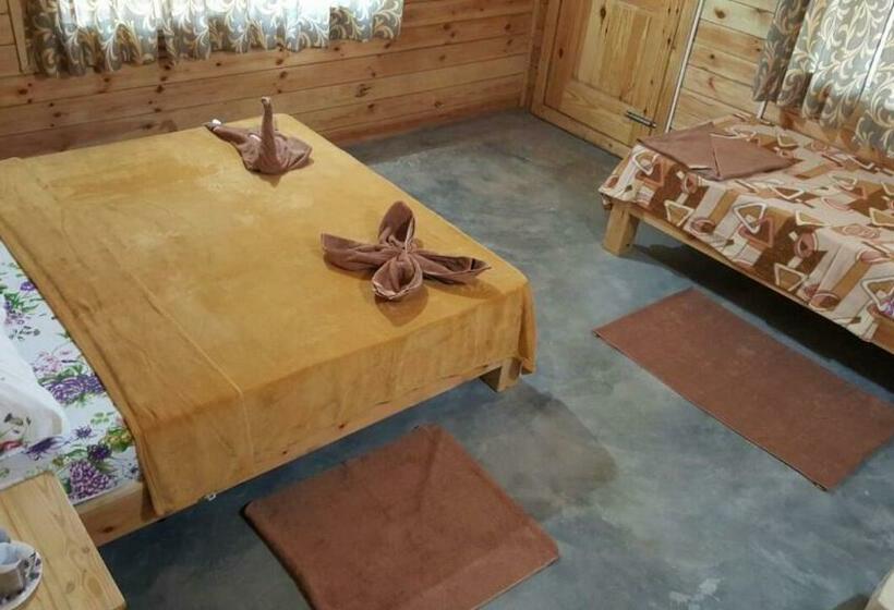 חדר דלוקס, Jungle Trailz Kabini