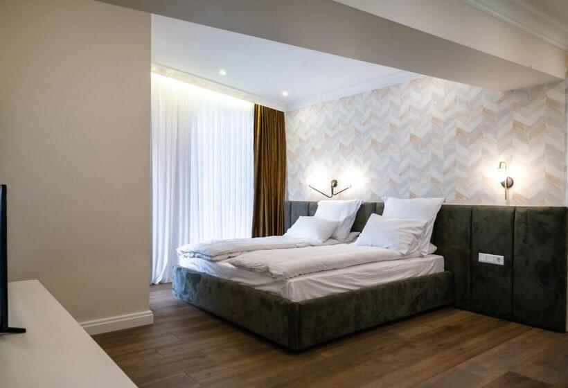 ویلای لوکس 1 خوابه, Casa Viilor