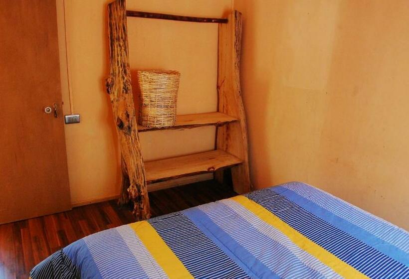 كابينة, Cabaña Hostal Ema