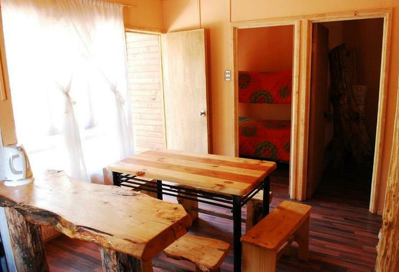 كابينة, Cabaña Hostal Ema