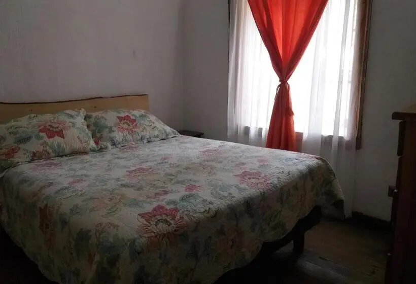 スタンダードルーム, Cabaña Hostal Ema