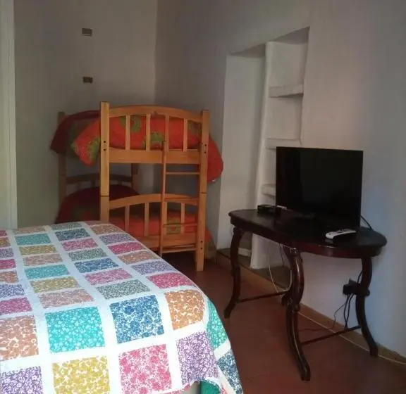 スタンダード４人部屋, Cabaña Hostal Ema