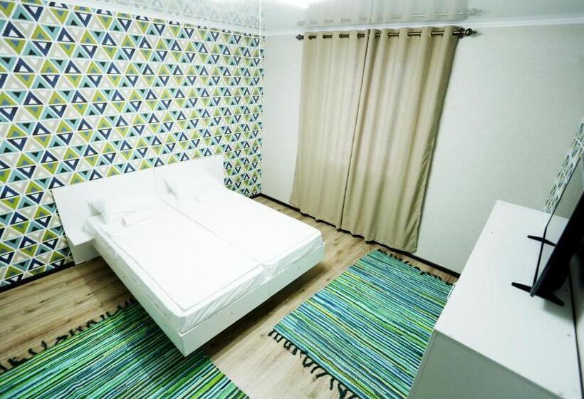 اتاق استاندارد, Interhouse Karakol