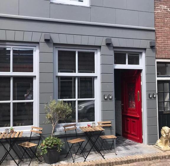 기본룸, B&b With Or Without De Schuur