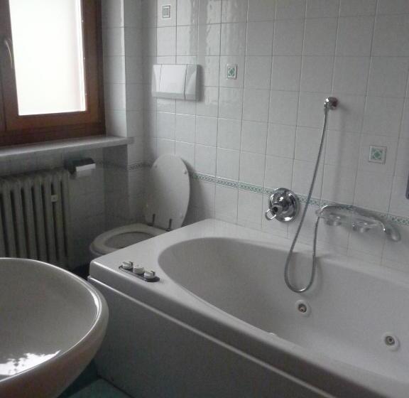 スタンダードルーム, Garni Bonaria