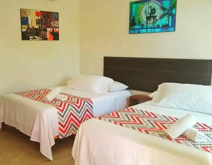 اتاق استاندارد, Carri Surf Studio