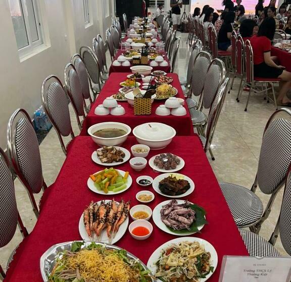 اتاق لوکس با چشم‌انداز دریا, Khách Sạn Nhật Minh Cửa Lò