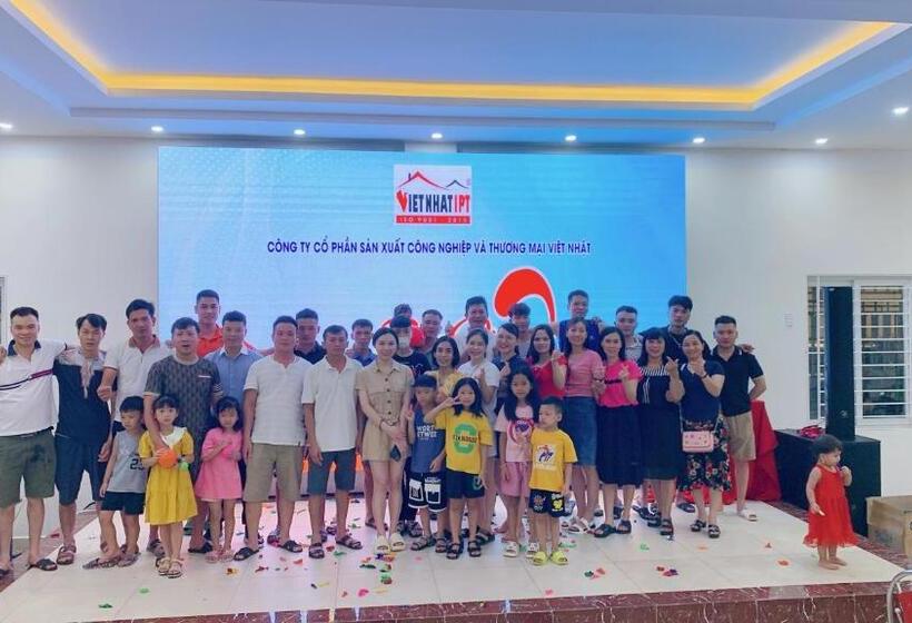 اتاق لوکس با چشم‌انداز دریا, Khách Sạn Nhật Minh Cửa Lò