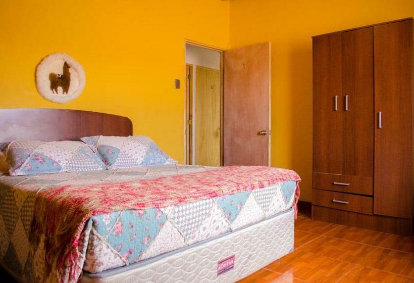 اتاق استاندارد سه نفره, Hostal Alabalti