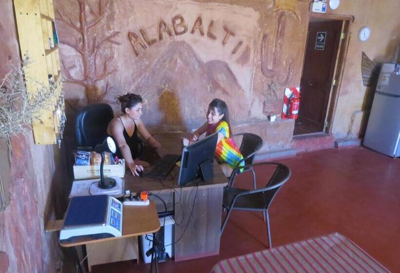 Номер Стандарт Трехместный, Hostal Alabalti